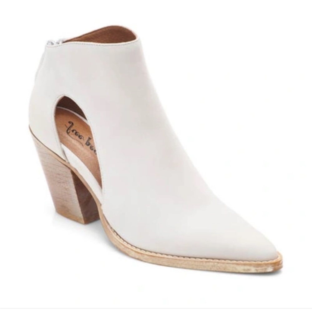 FREE PEOPLE Wilder Pointed Toe Bootie Boots In White Suede